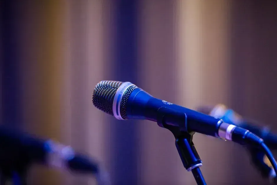 Korn, Untouchables (2002) (Image Credits: Pexels)