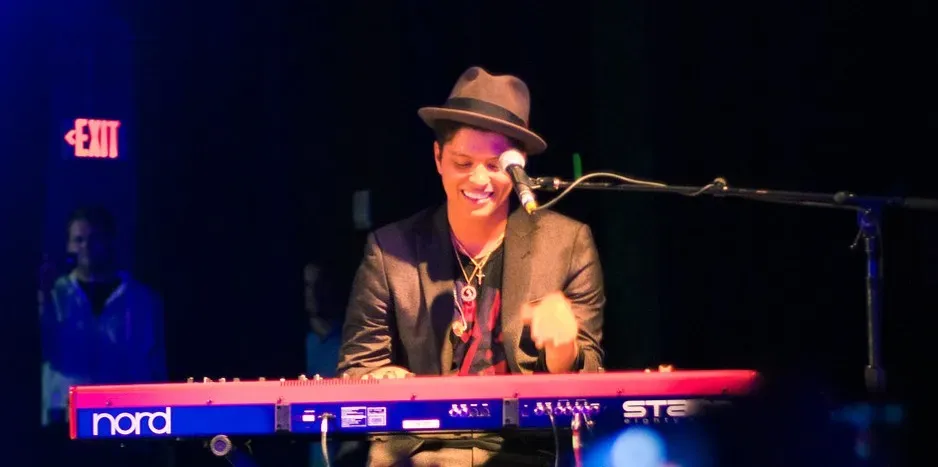 7. Uptown Funk - Mark Ronson featuring Bruno Mars (Image Credits: Flickr)
