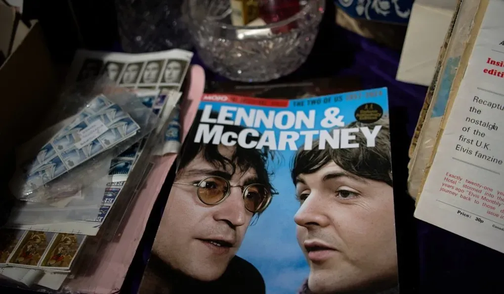 Paul McCartney - Hot Hitz Over Cold Cuts (Image Credits: Unsplash)