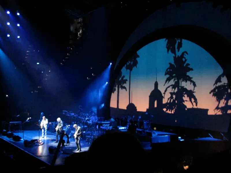 Critical Praise From Industry Veterans (Image Credits: Wikimedia)