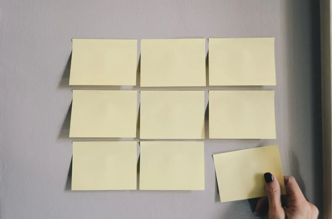 Post-it Notes and a glue that refused to stick (Image Credits: Unsplash)