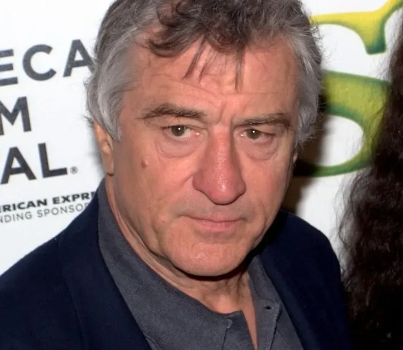 Robert De Niro and a mirror that wasn't in the script (Image Credits: Flickr)