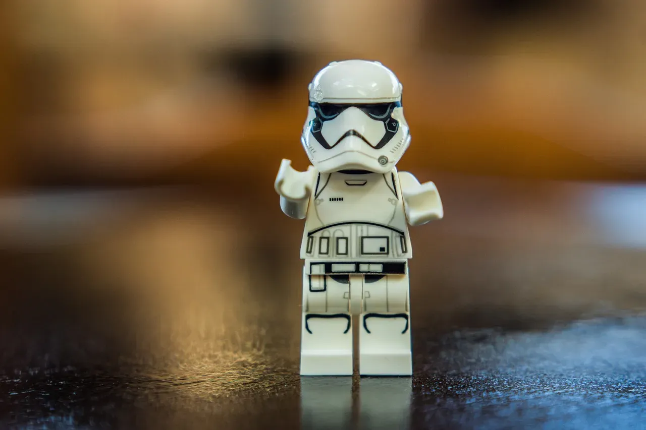 1. Daniel Craig as a Stormtrooper in Star Wars: The Force Awakens (2015) (Image Credits: Pixabay)