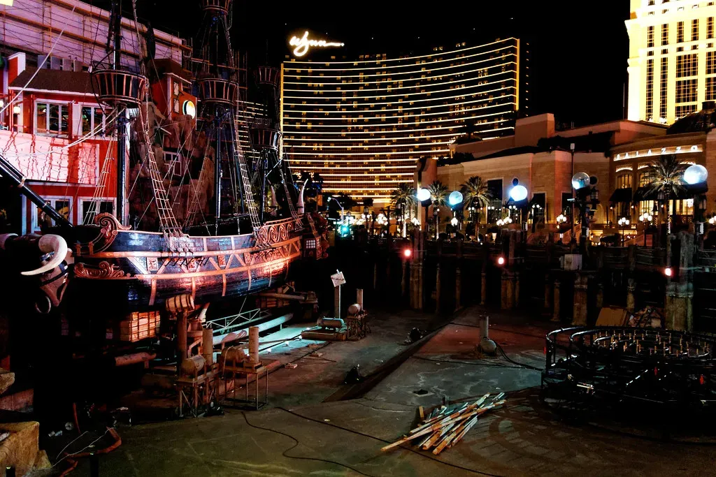 When the Strip Used to Give It Away (Image Credits: Flickr)