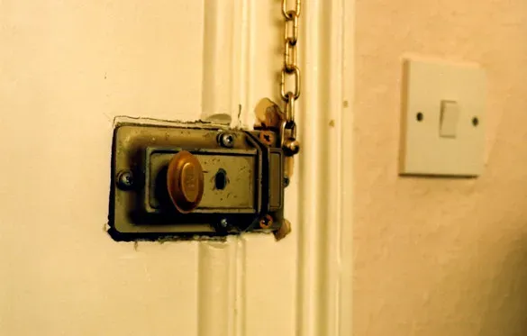 What You Can Actually Do to Protect Your Privacy (jonathan.youngblood, Flickr, CC BY 2.0)