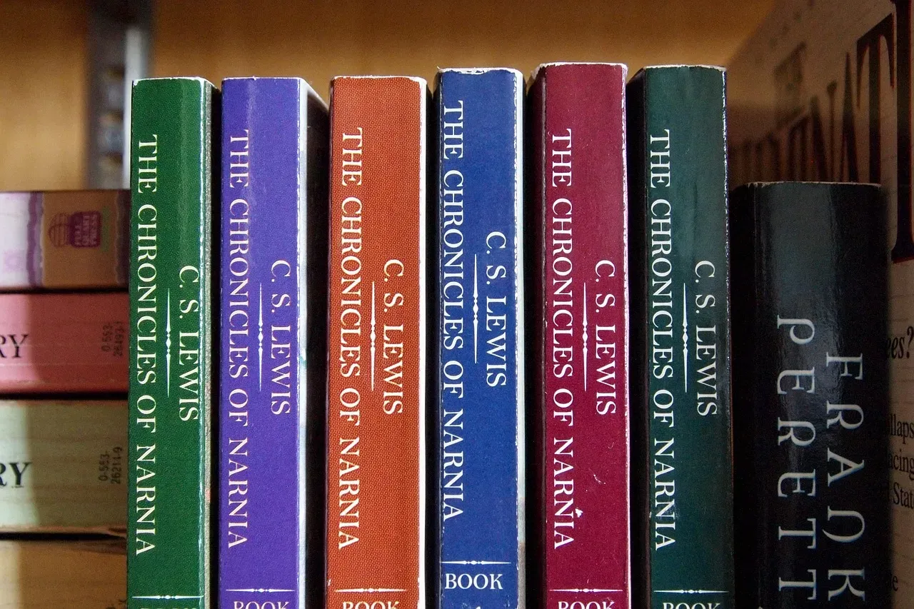 8. The Lion, the Witch and the Wardrobe by C.S. Lewis (Image Credits: Pixabay)