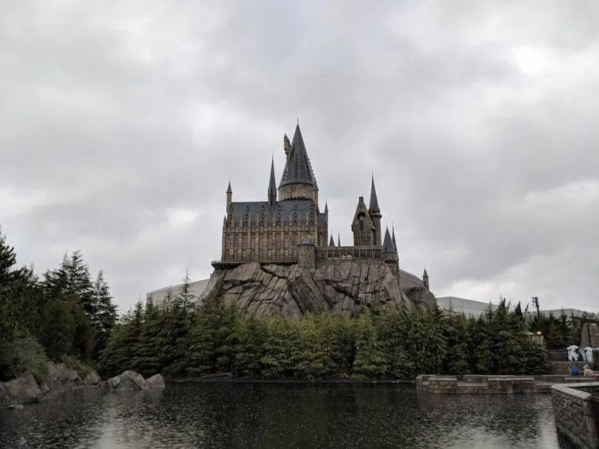 2. Hogwarts School of Witchcraft and Wizardry (Harry Potter by J.K. Rowling) (Image Credits: Pexels)