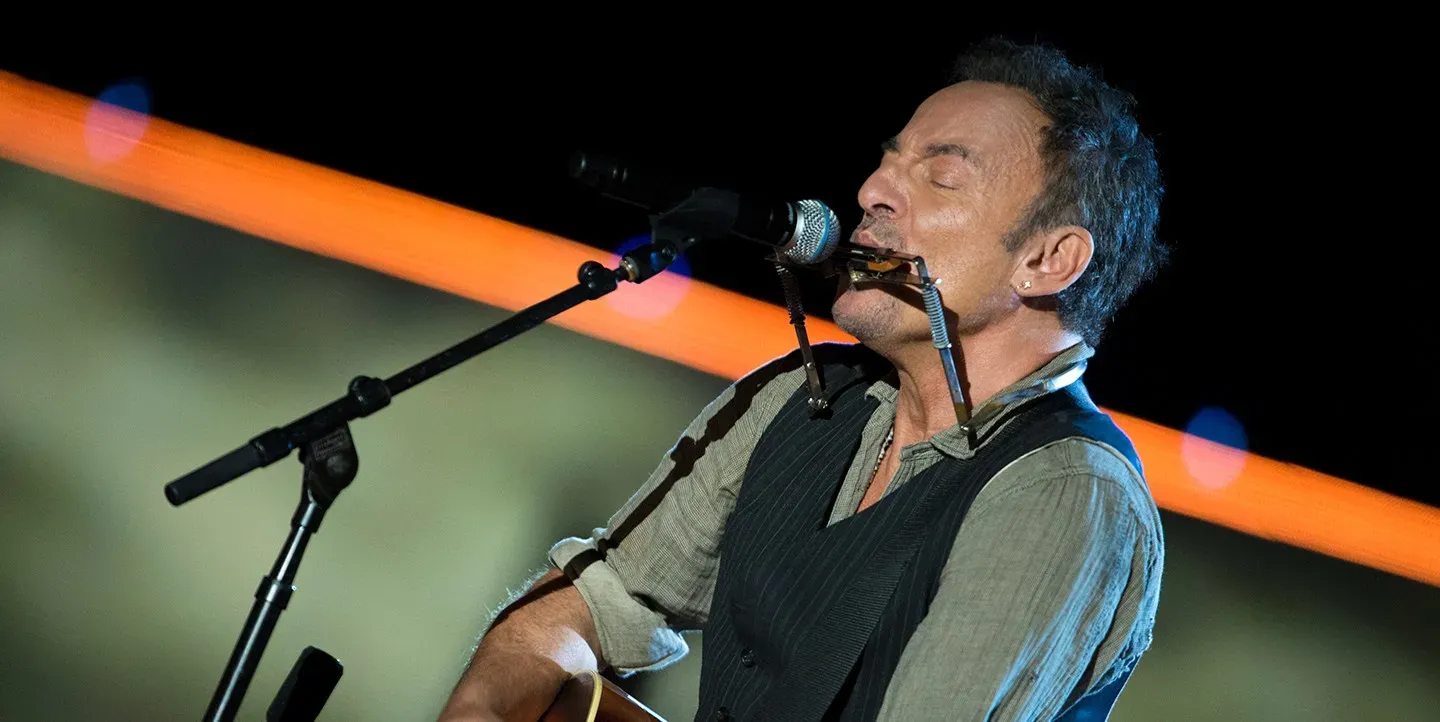 Born to Run by Bruce Springsteen (Image Credits: Wikimedia)