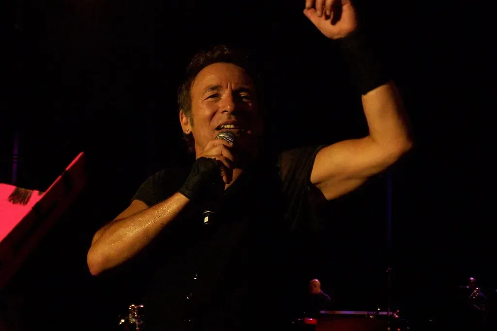 Bruce Springsteen: The Marathon Man of Rock (Image Credits: Flickr)