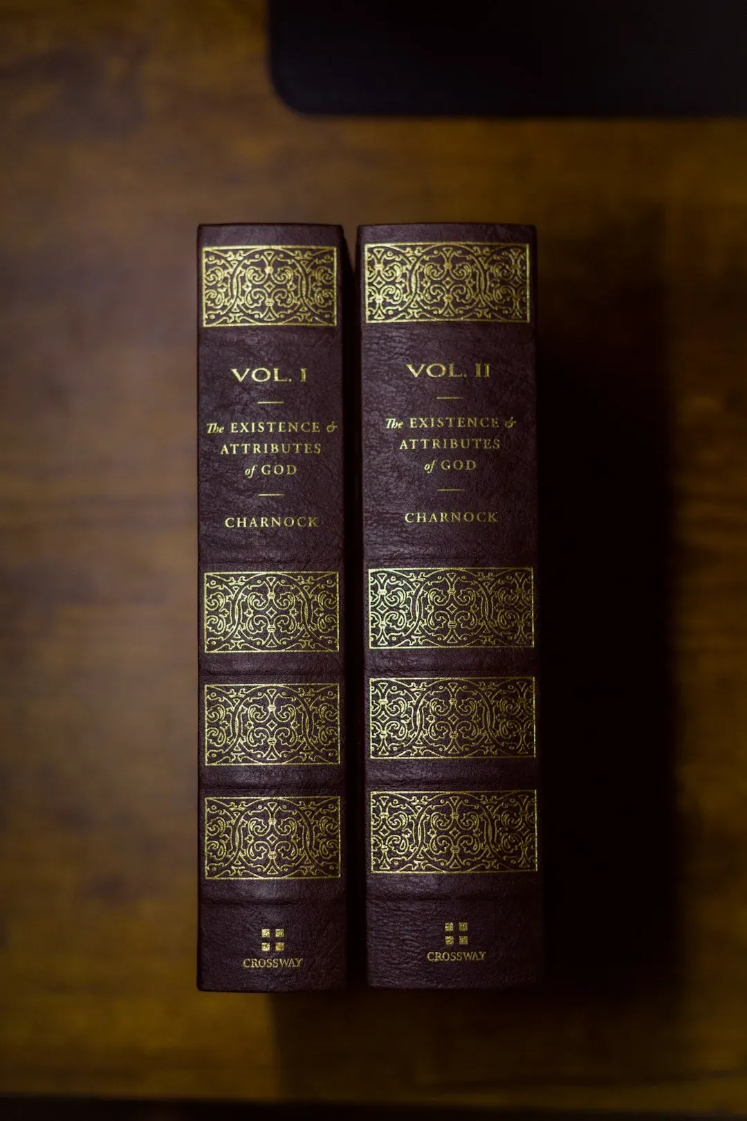 Middlemarch by George Eliot – Victorian Brilliance Still Relevant (Image Credits: Unsplash)