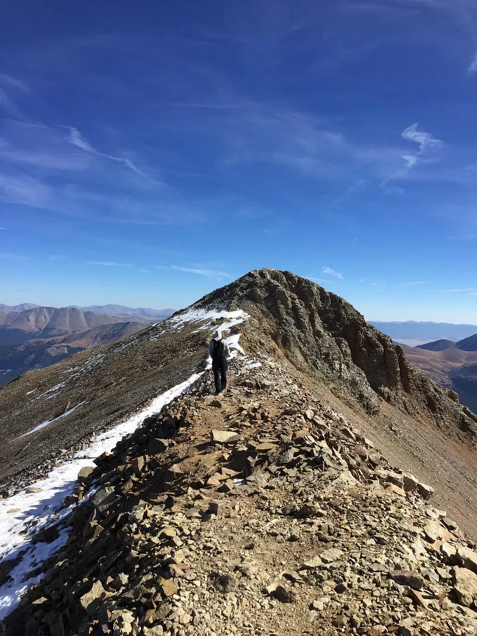 5. Lone Mountain Summit and Loop Combined Route (Image Credits: Pixabay)