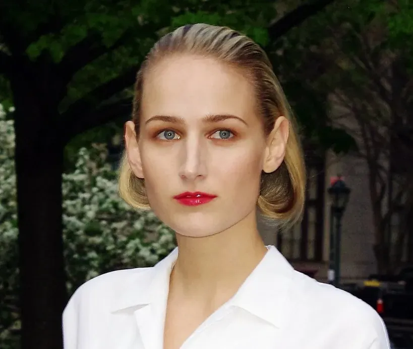 Leelee Sobieski: A Promising Star Who Chose Paint Over Performance (Image Credits: Flickr)