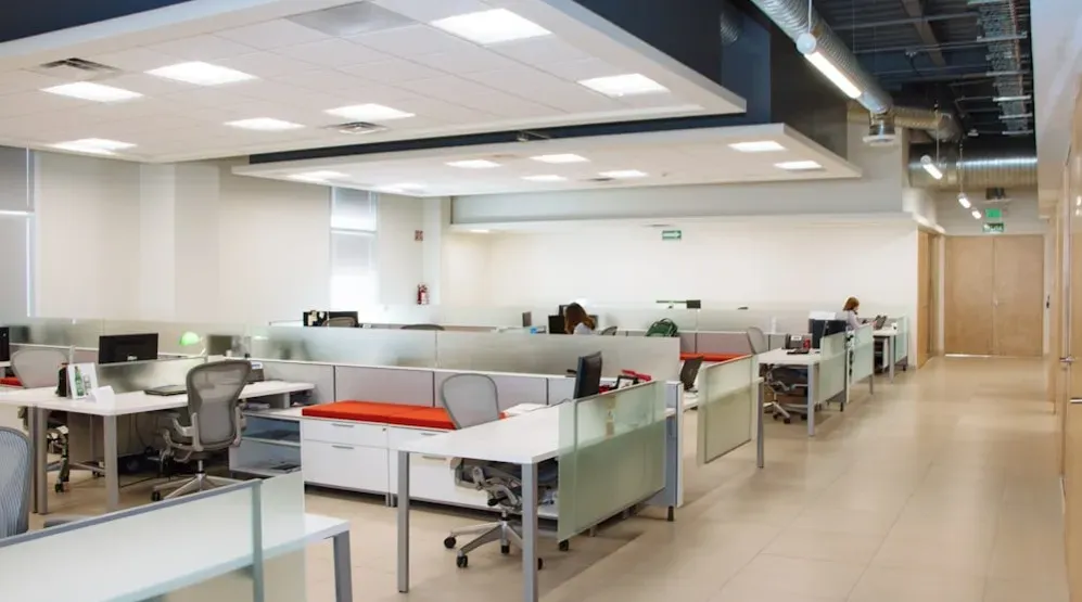 Office Space (1999) (Image Credits: Unsplash)