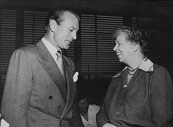 Gary Cooper, working through his win (Image Credits: Wikimedia)