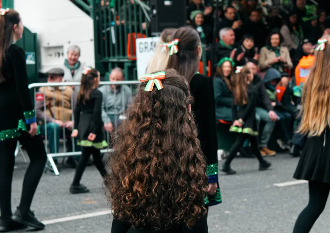 Irish Wake Traditions: Celebrating Life Through Death (Image Credits: Unsplash)