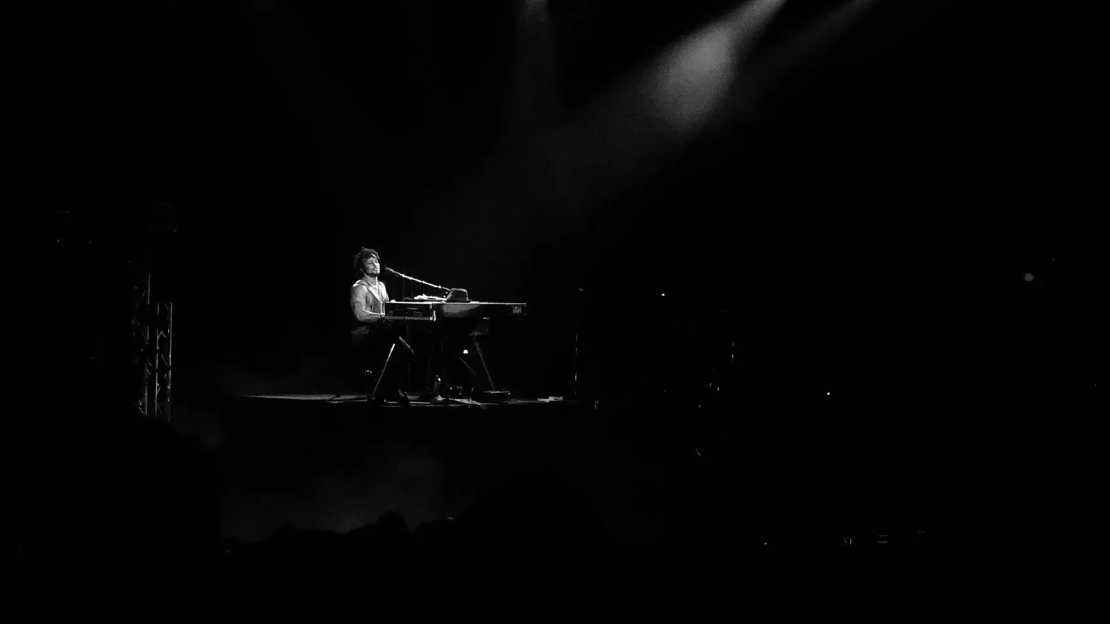 D'Angelo: The Neo-Soul King Who Vanished for a Decade (Image Credits: Wikimedia)