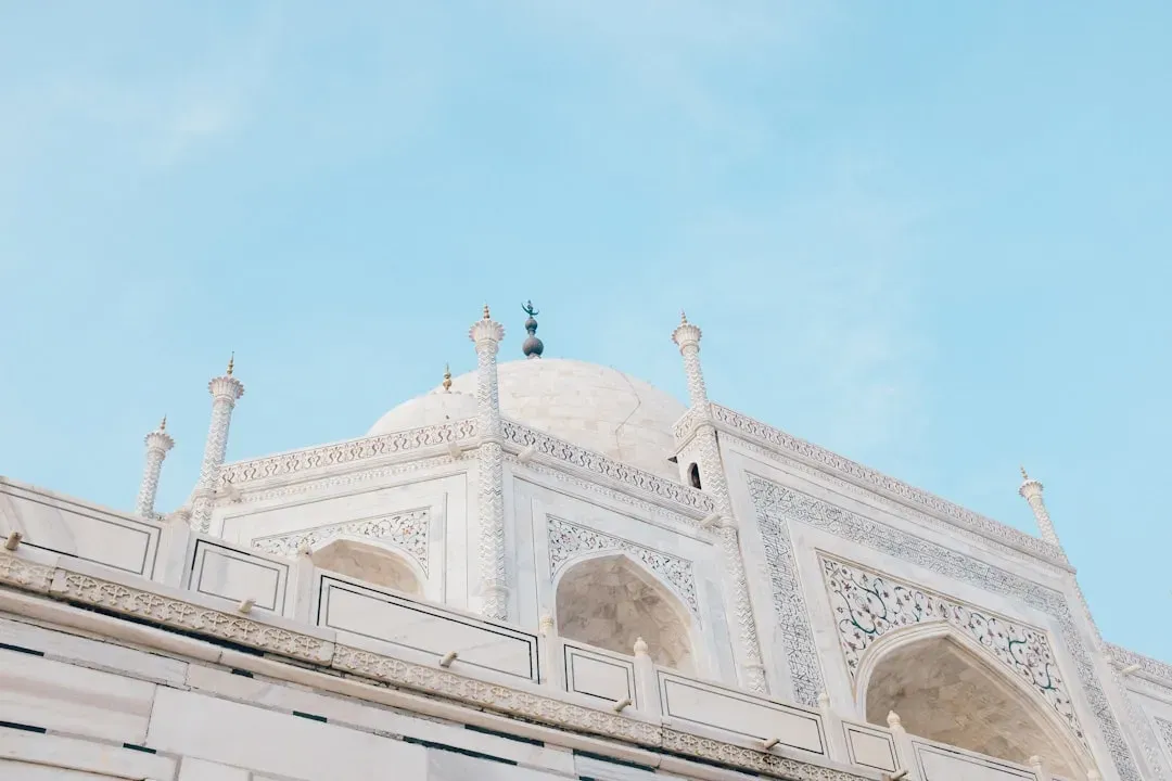 7. The Taj Mahal, India - Beautiful Facade, Brutal Crowds (Image Credits: Unsplash)