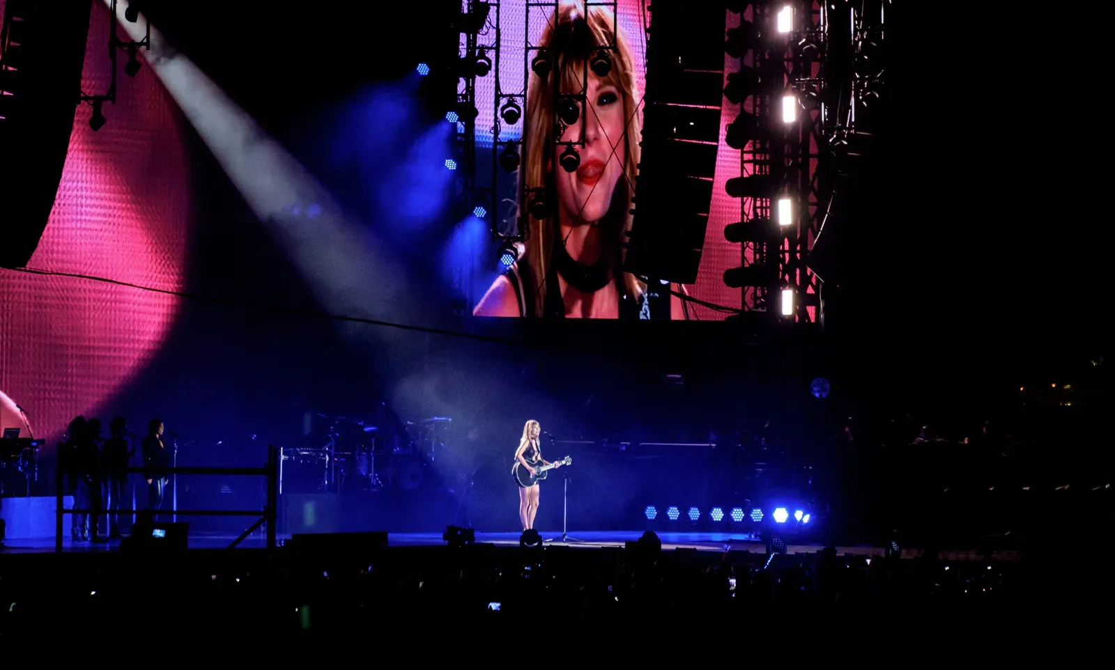 The Way She Talks to Crowds Is Genuinely Different (Image Credits: Wikimedia)