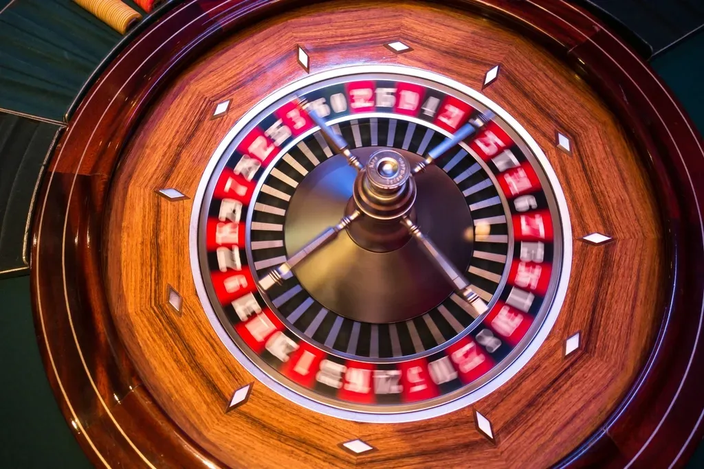 The Ordeal: Stakes, Risk, and the Allure of the Trial (Image Credits: Rawpixel)