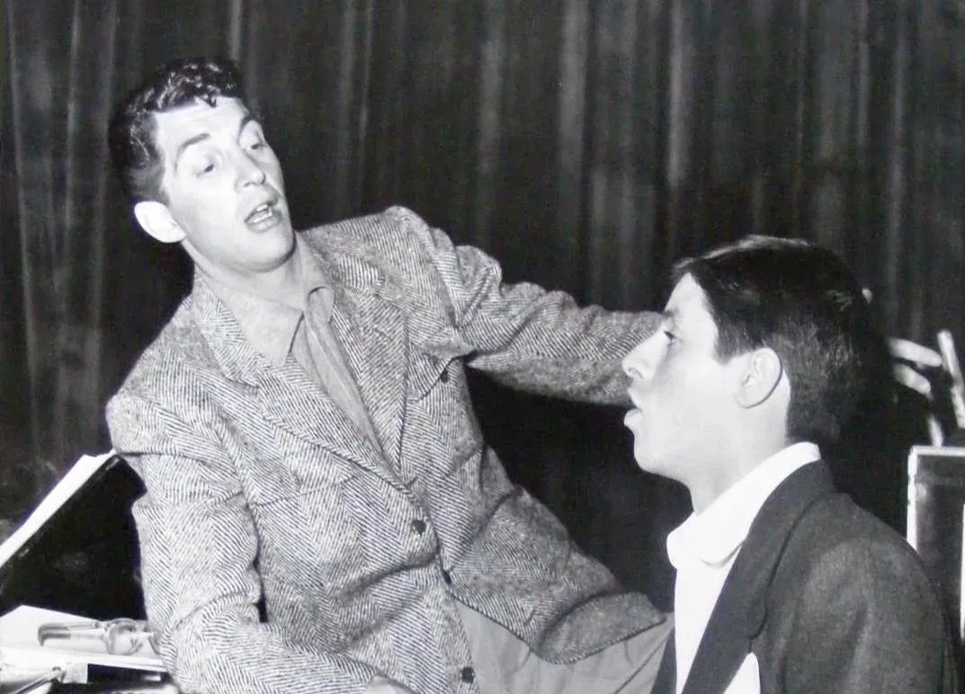 Dean Martin and Jerry Lewis (Image Credits: Wikimedia)