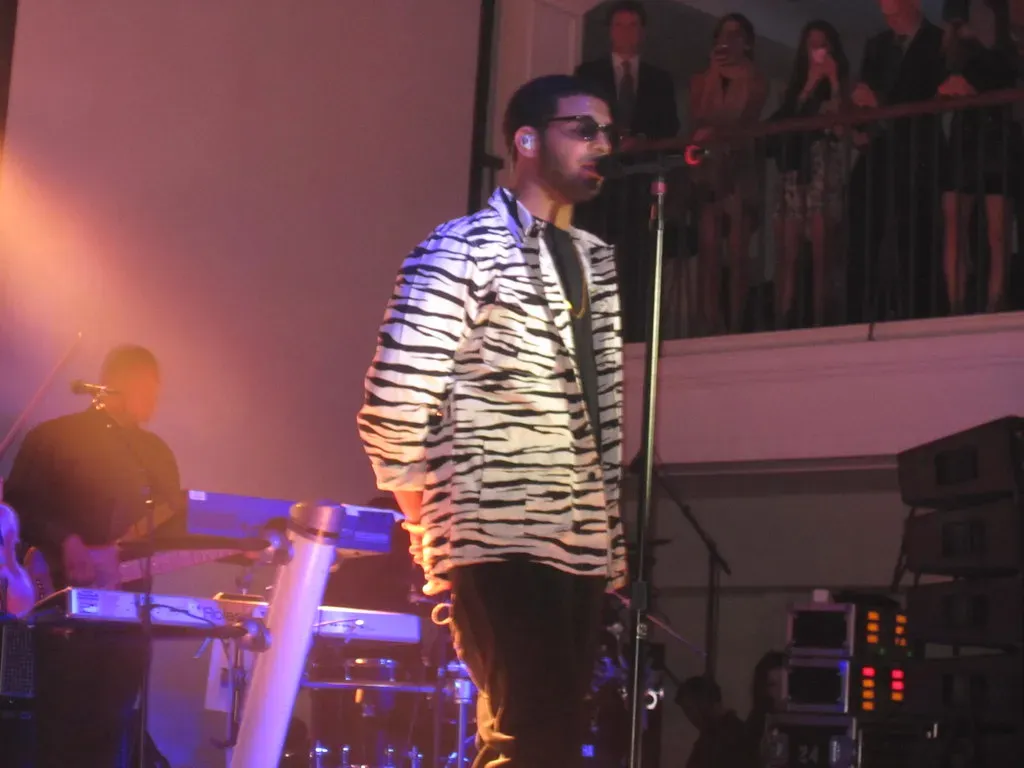 Hotline Bling by Drake (Image Credits: Flickr)