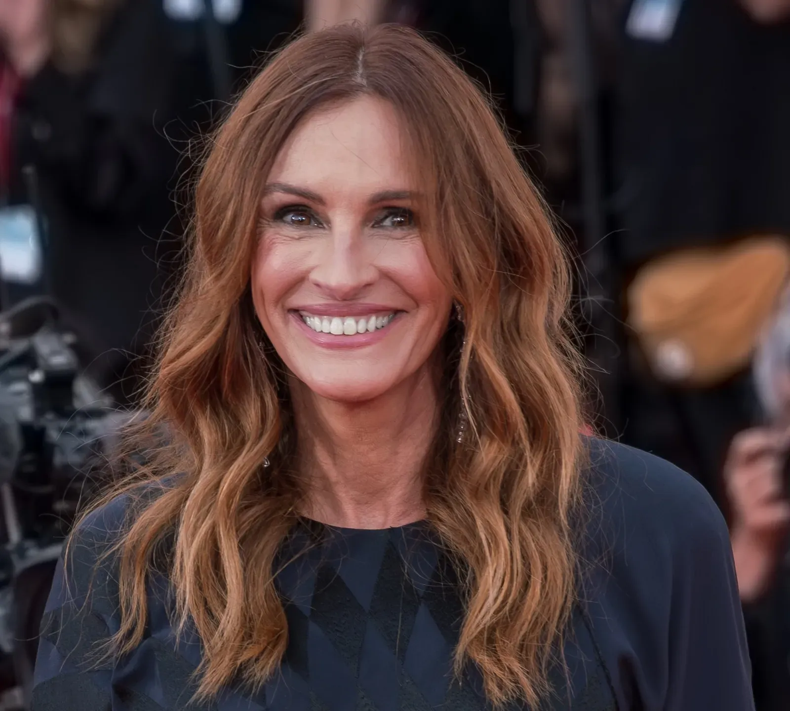#3 - Julia Roberts: Approximately $300 Million (Image Credits: Wikimedia)