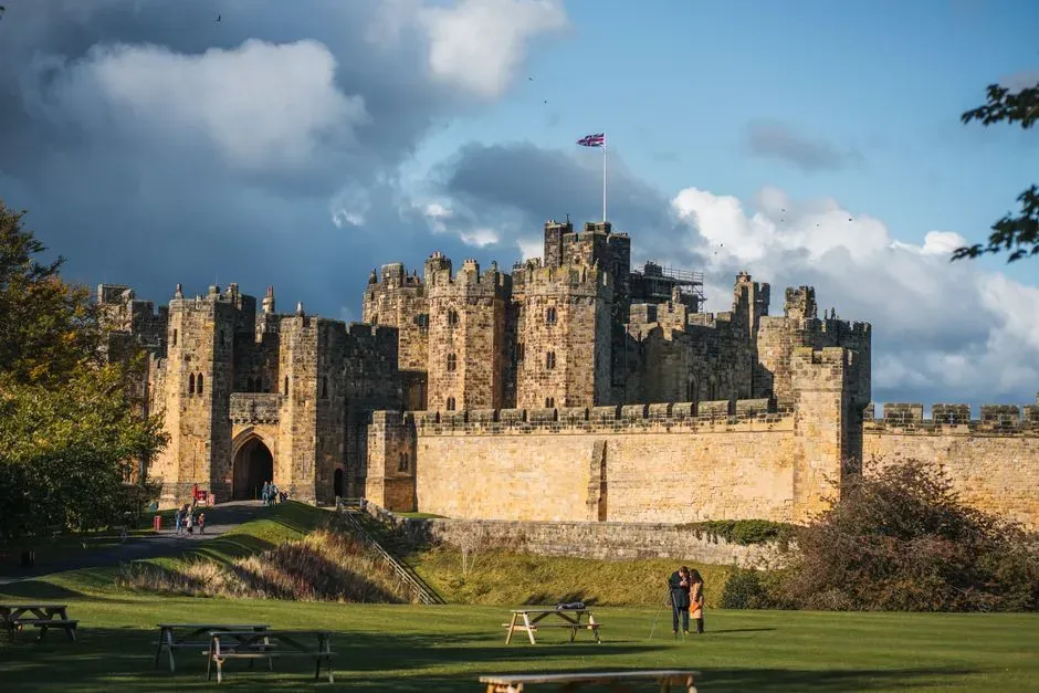 6. Alnwick Castle, England (Image Credits: Pexels)