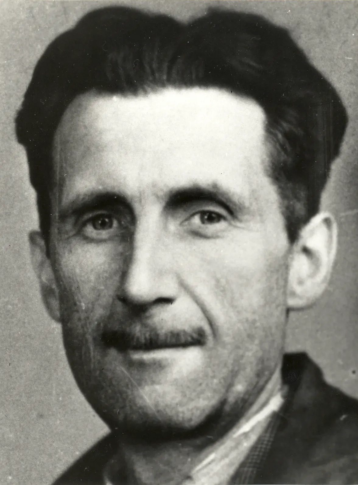 Nineteen Eighty-Four by George Orwell (1949) (By Branch of the National Union of Journalists (BNUJ)., Public domain)
