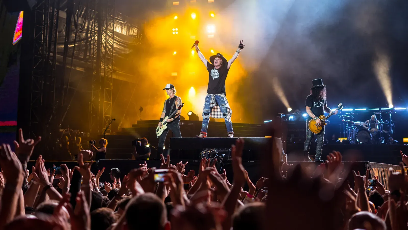 4. Black Christmas (2006, UK vs. US) (GunsNRoses160617-61, CC BY 2.0)