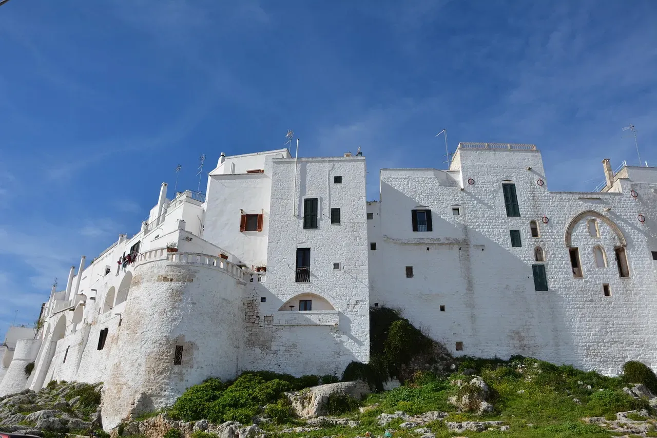 The Castle of Otranto by Horace Walpole (Image Credits: Pixabay)