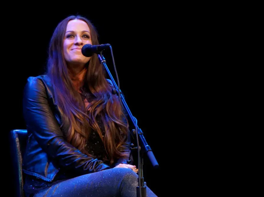 Alanis Morissette (Image Credits: Flickr)