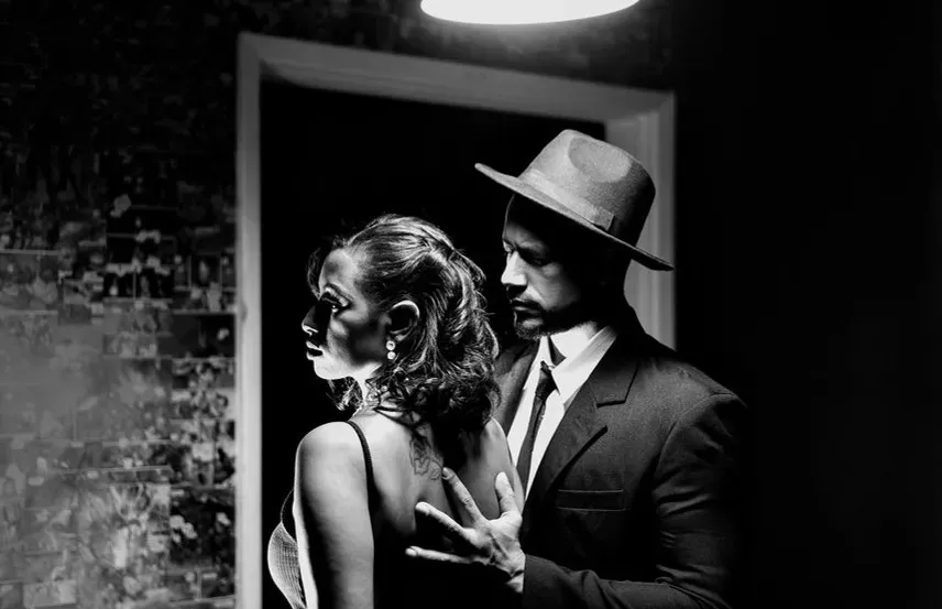 The 1940s: You Value Atmosphere Over Everything (Image Credits: Pexels)