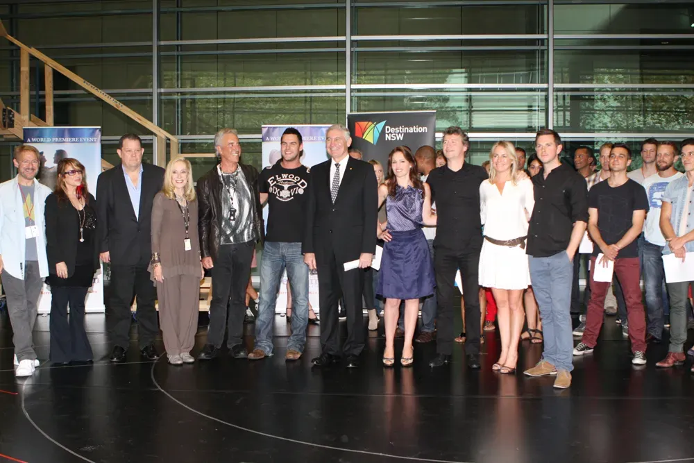 8. The English Patient (1996) - When War Cannot Extinguish a Flame (Officer and a Gentleman Cast, CC BY-SA 2.0)