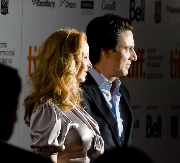 Lisa Kudrow: Producer, Writer, and Still Very Much Working (Image Credits: Flickr)