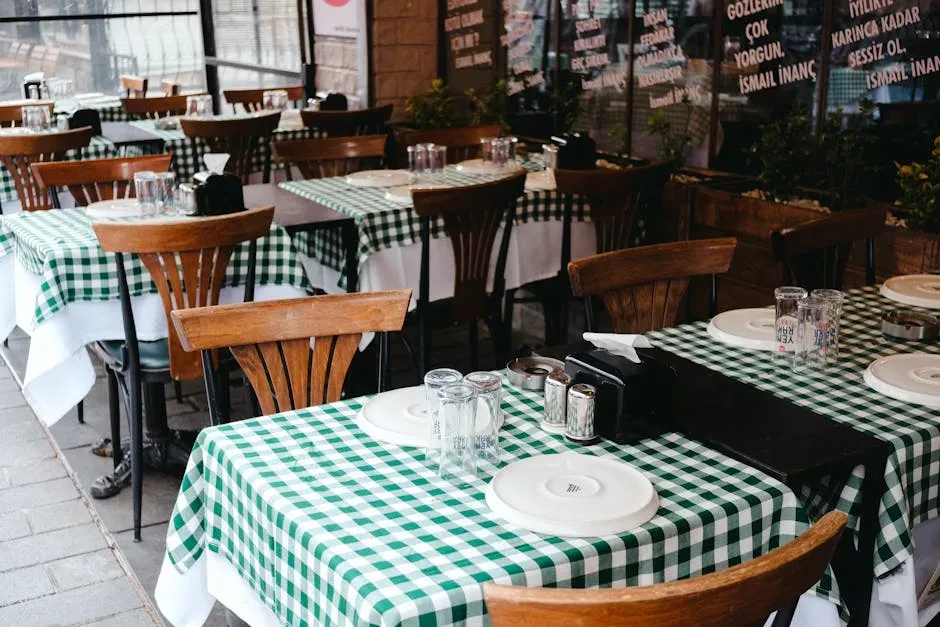 The Monday and Tuesday Advantage Most Diners Overlook (Image Credits: Pexels)