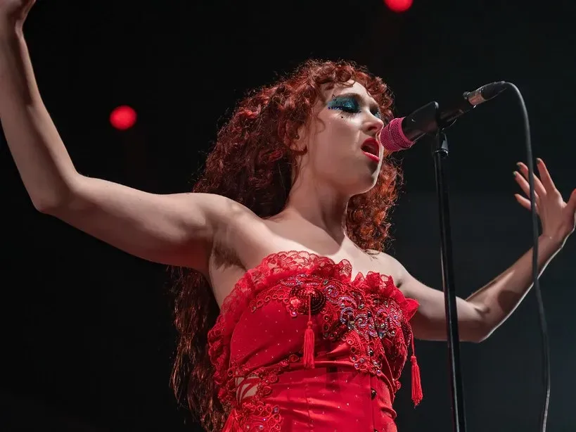 Chappell Roan and the New Generation: Concert Fashion in 2024 (Image Credits: Flickr)