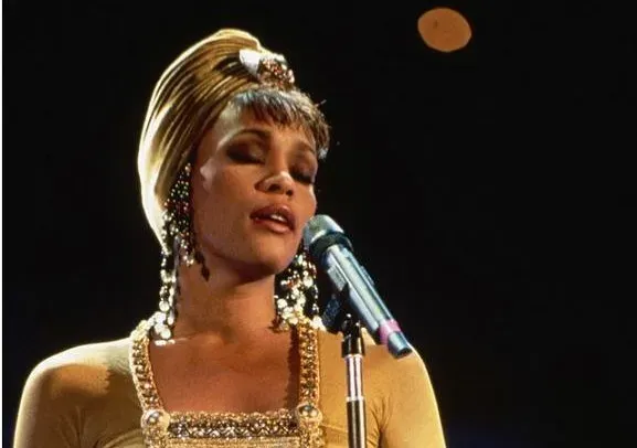 Whitney Houston (Image Credits: Flickr)