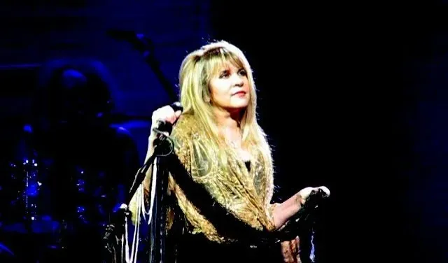 May 26: Stevie Nicks and Lenny Kravitz (Image Credits: Wikimedia)
