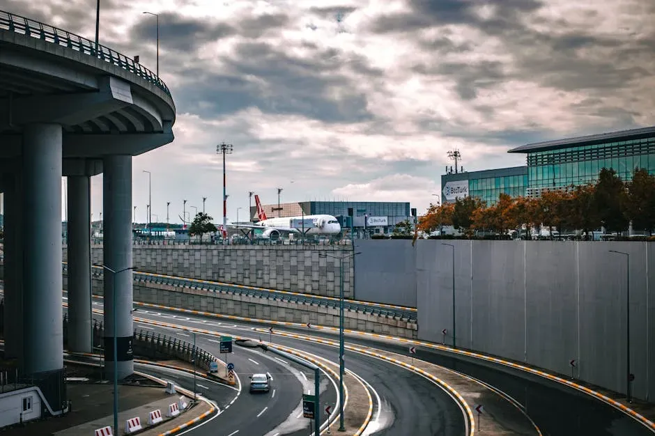 Airport Proximity Changes Everything Near Exit 12 (Image Credits: Pexels)