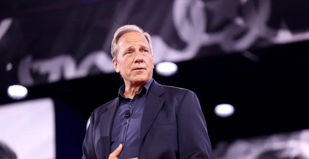 12. Mike Rowe - Opera Singer (Image Credits: Flickr)