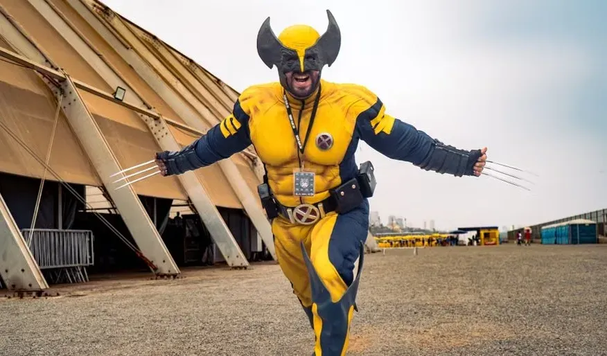 Hugh Jackman’s Wolverine Costume and Claws (Image Credits: Pexels)
