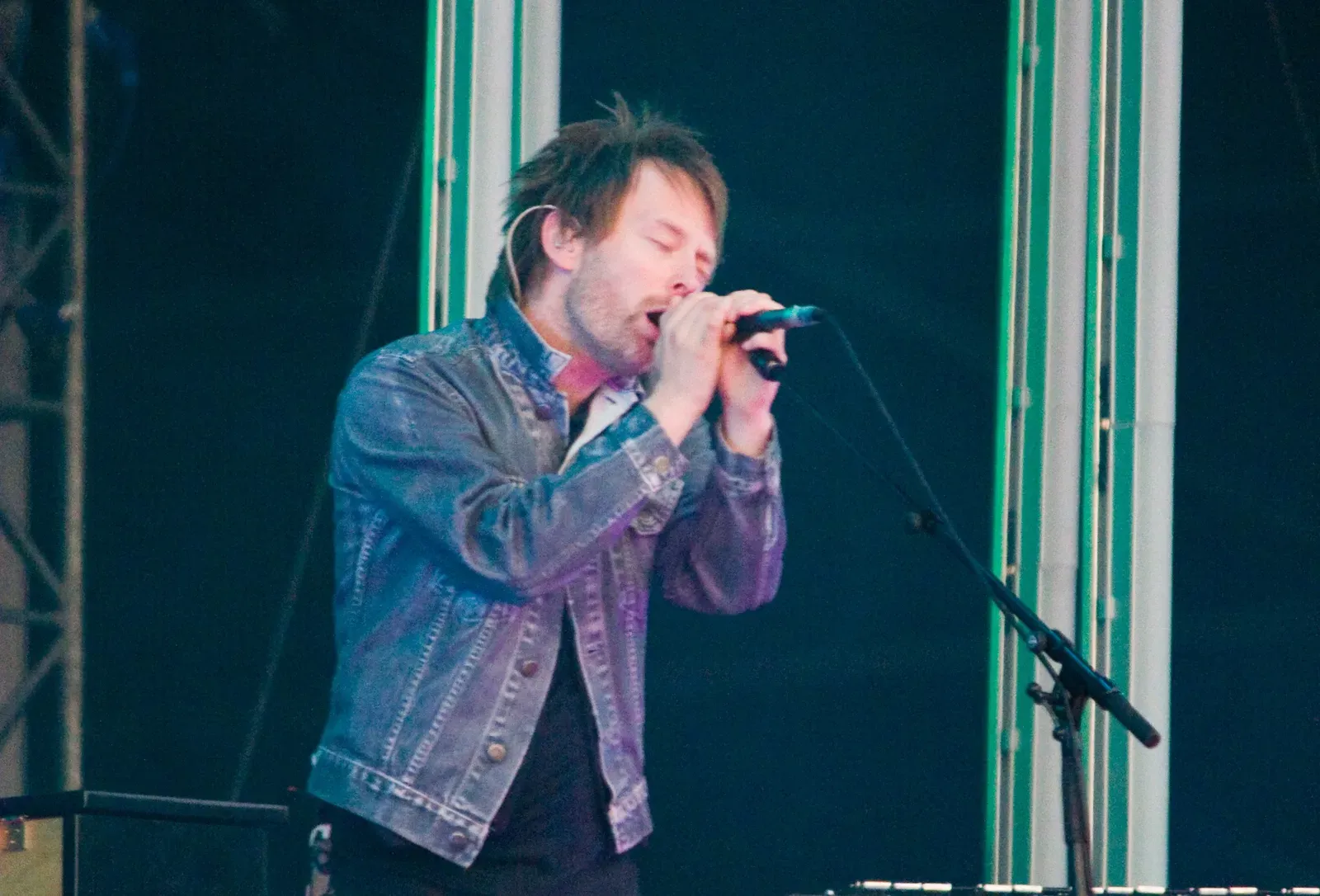 Thom Yorke and Radiohead's "Creep" (Image Credits: Wikimedia)