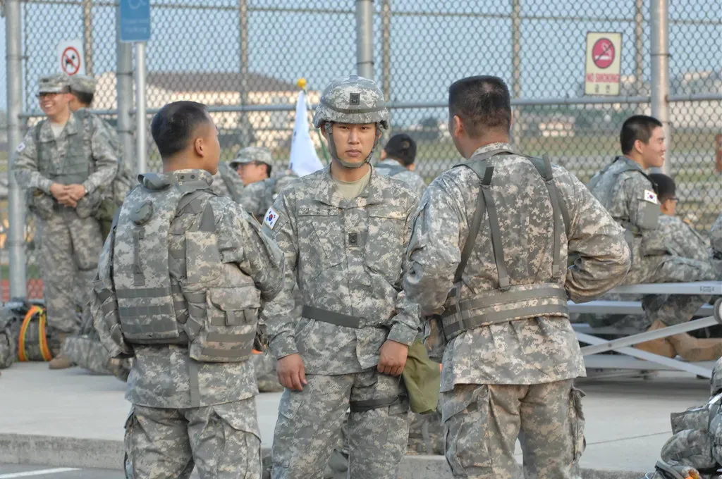 1. The Korean War: The Forgotten War That Never Really Ended (Image Credits: Flickr)