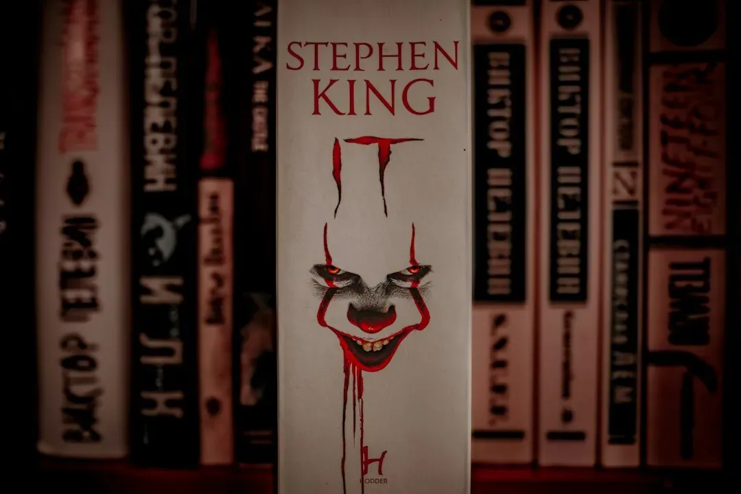Carrie, Stephen King (Image Credits: Unsplash)