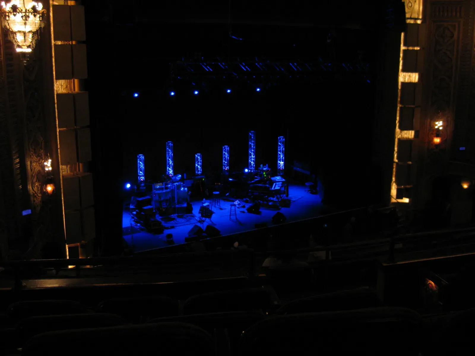 Designing a unit set that flexes across venues (Return To Forever - stage is set

Uploaded by clusternote, CC BY-SA 2.0)