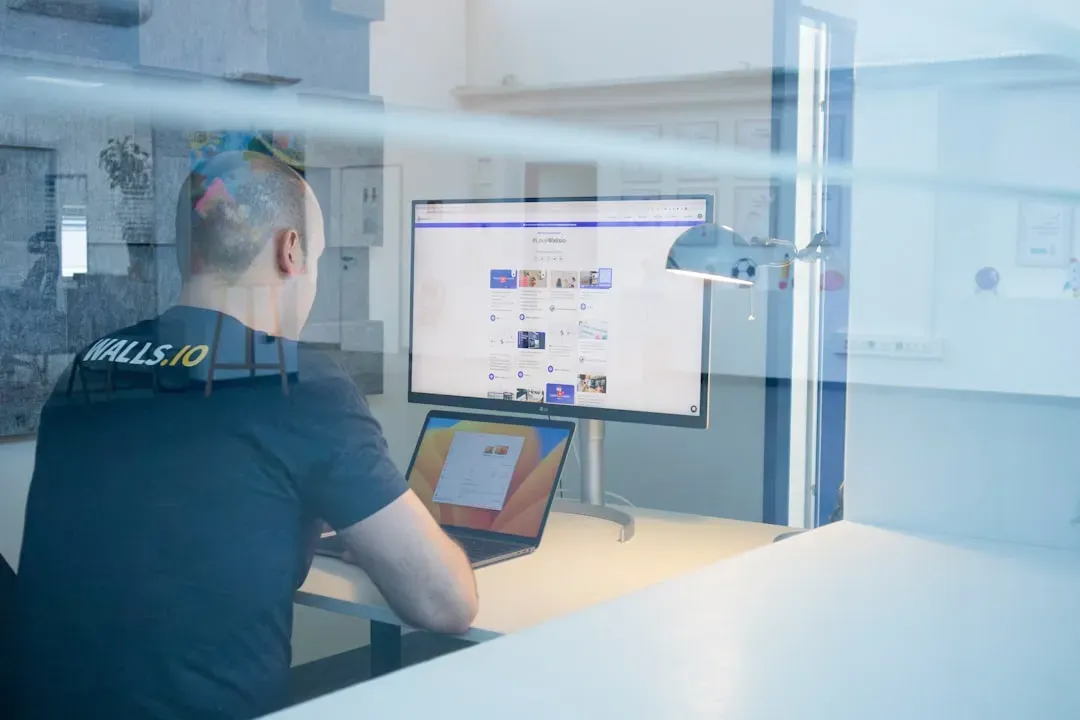 The Widening Digital Skills Gap Inside Police Agencies (Image Credits: Unsplash)