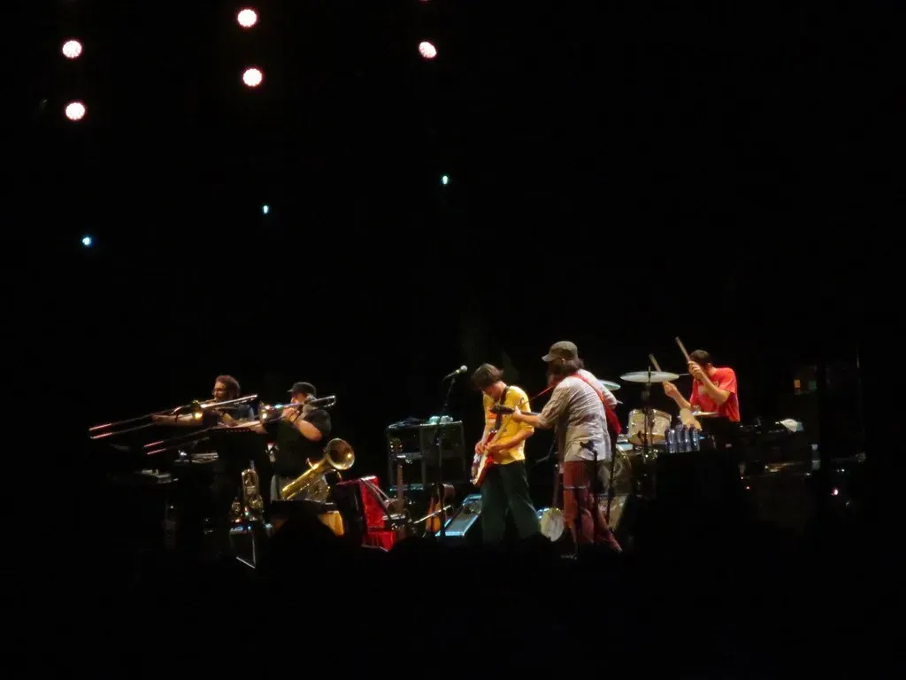 Neutral Milk Hotel, In the Aeroplane Over the Sea (1998) (New York + Philly Live!, Flickr, CC BY-SA 2.0)