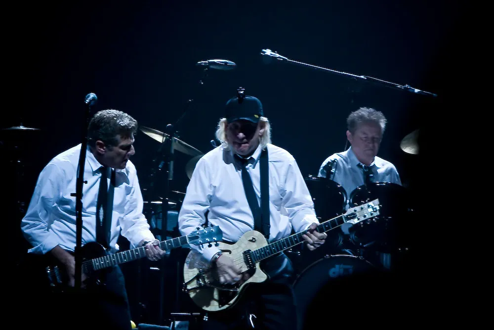 Opening With Their Biggest Gun (Image Credits: Flickr)