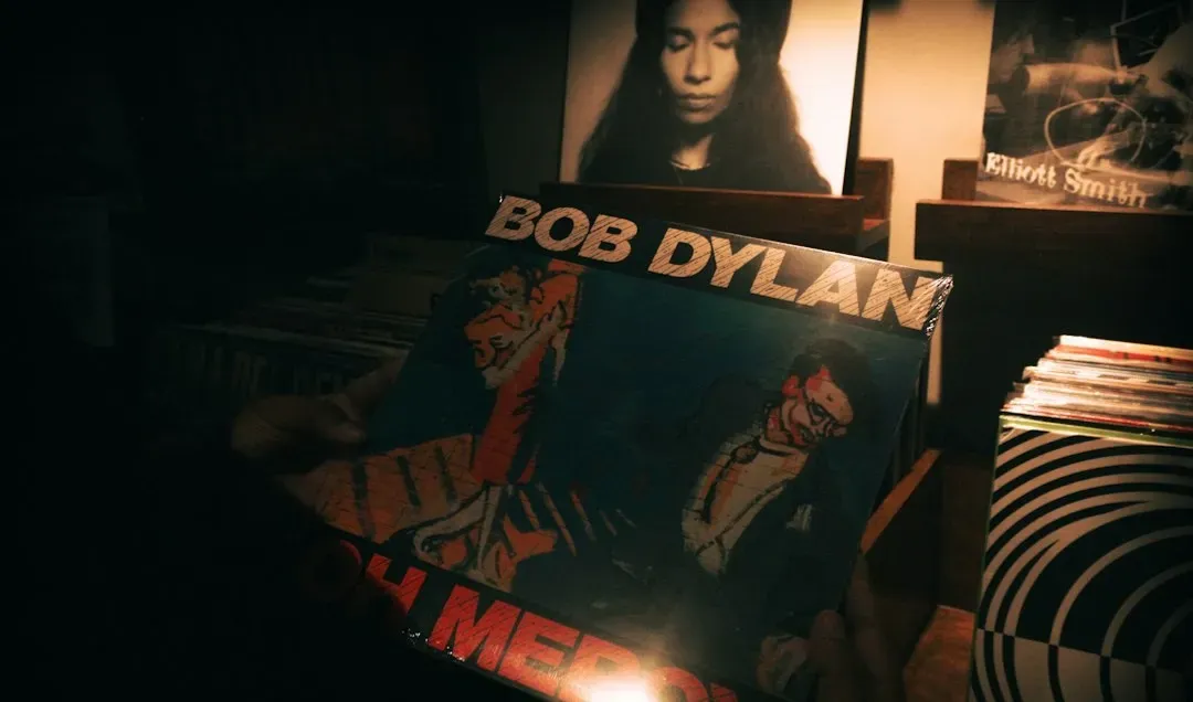 Blind Willie McTell, Bob Dylan (Image Credits: Unsplash)