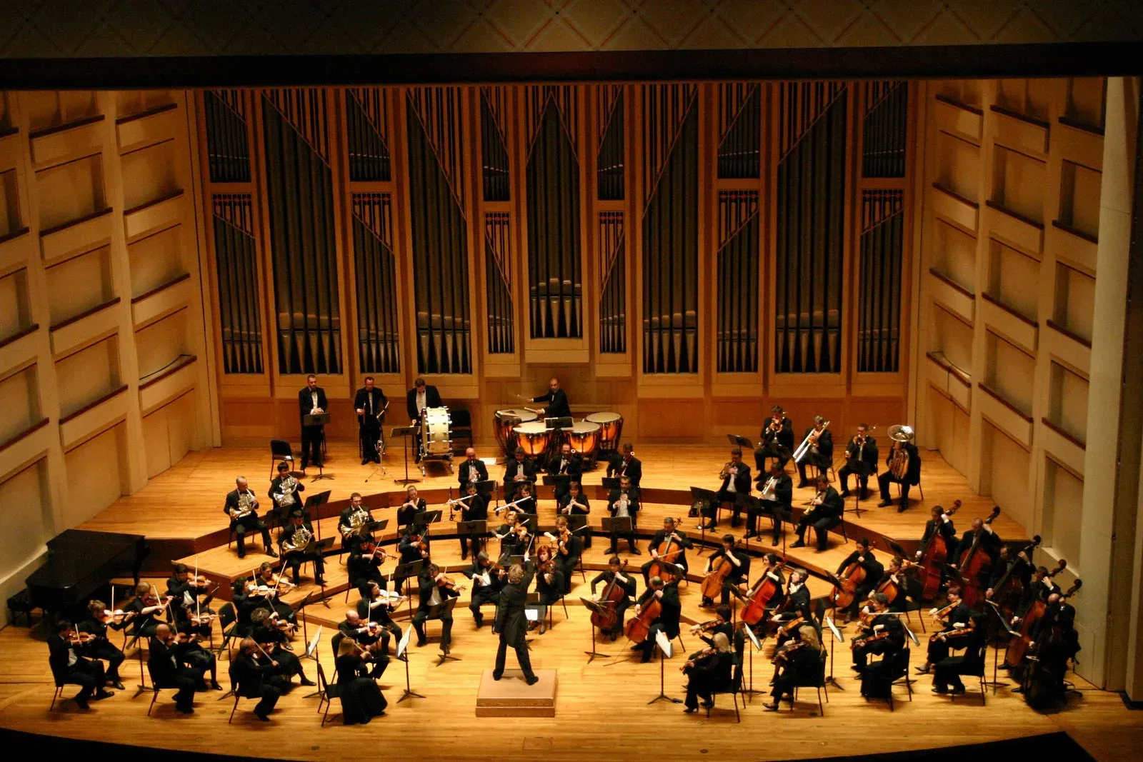 Los Angeles Philharmonic (By Derek Gleeson., CC BY-SA 3.0)